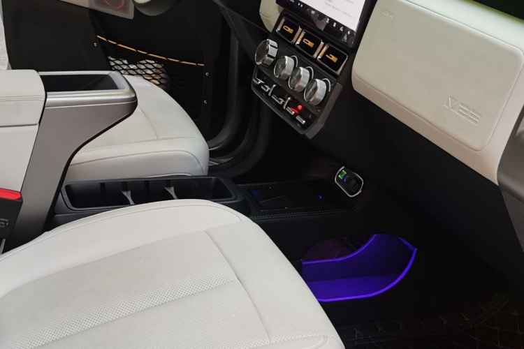 奇瑞iCAR V23 2025款 501四驱高阶版中控内饰7003