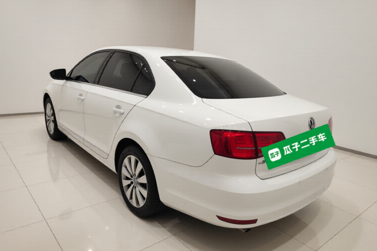 大众 速腾 2017款 230TSI 自动舒适型车身外观5