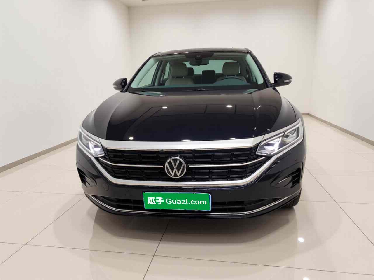 大众 帕萨特 2025款 出众款 380TSI 龙耀版(1)