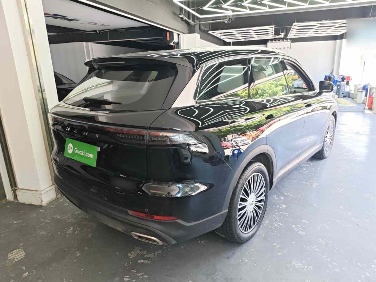 奇瑞 瑞虎8 L 2024款 2.0T 两驱尊贵版 5座(5)
