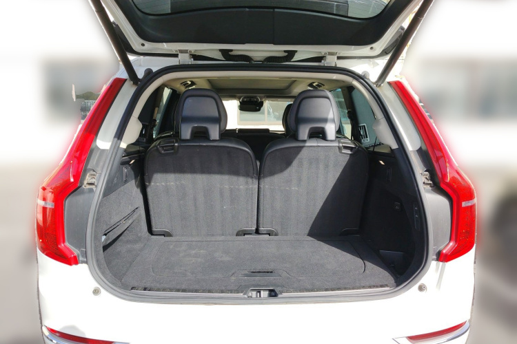 沃尔沃XC90新能源 2018款 E驱混动 T8 智尊版 7座中控内饰23