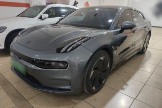 极氪001 2022款 长续航双电机 WE版