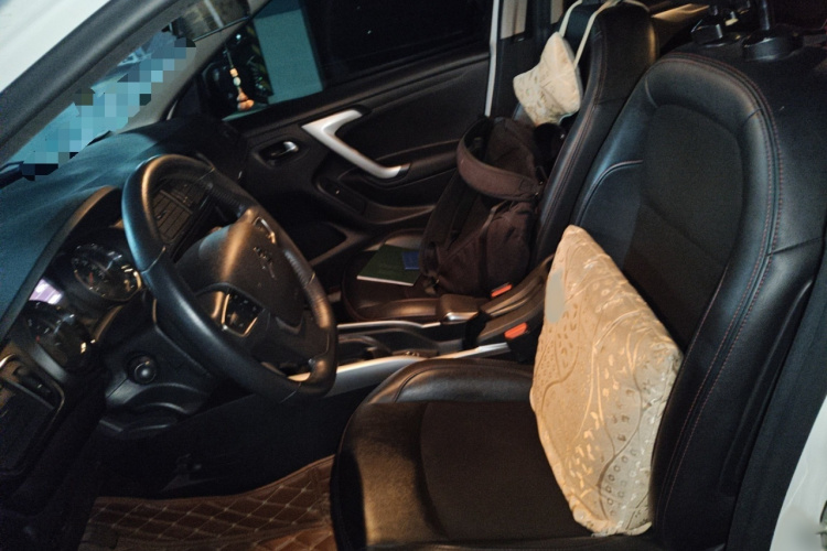 雪铁龙C3-XR 2015款 1.6THP 自动先锋型局部细节19