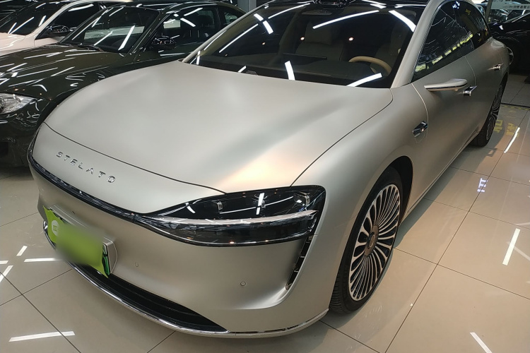 鸿蒙智行 享界S9 2024款 纯电 Ultra 四驱旗舰版车身外观1