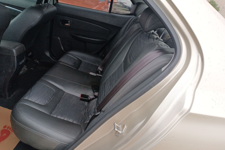 凯翼E3 2018款 1.5L 手动尊贵型中控内饰21