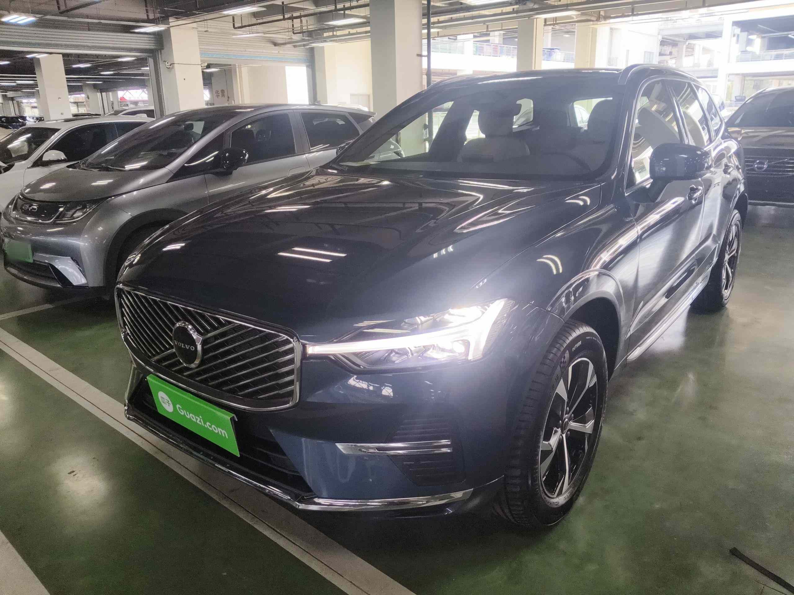 沃尔沃XC60 2026款 B5 四驱智逸豪华版(2)