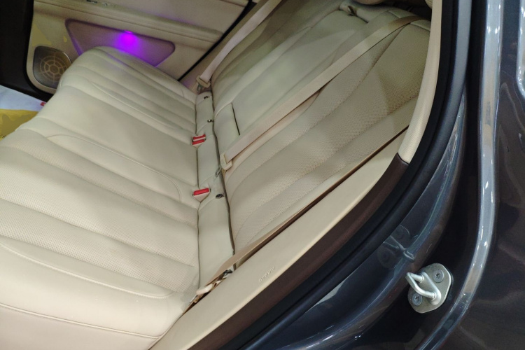 鸿蒙智行 问界M7 2024款 1.5T 四驱Plus版 5座中控内饰21