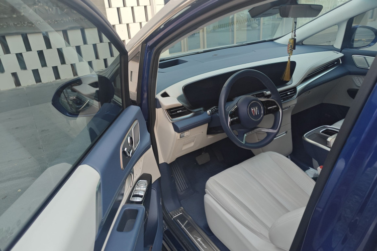 别克 世纪 2023款 2.0T 六座蕴世版中控内饰7003