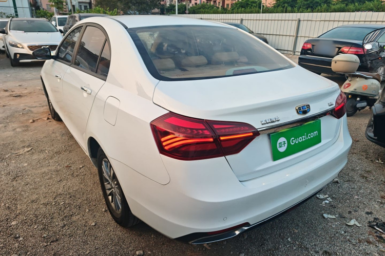 吉利汽车 帝豪 2018款 1.5L CVT豪华型车身外观4