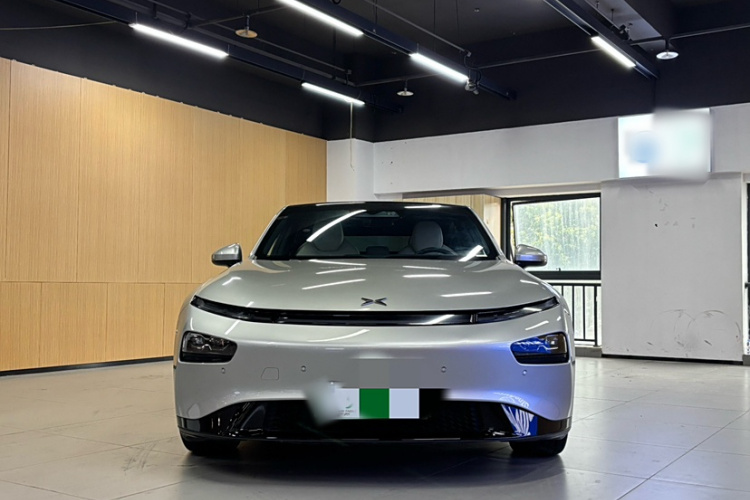 小鹏P7 2020款 670N车身外观6004