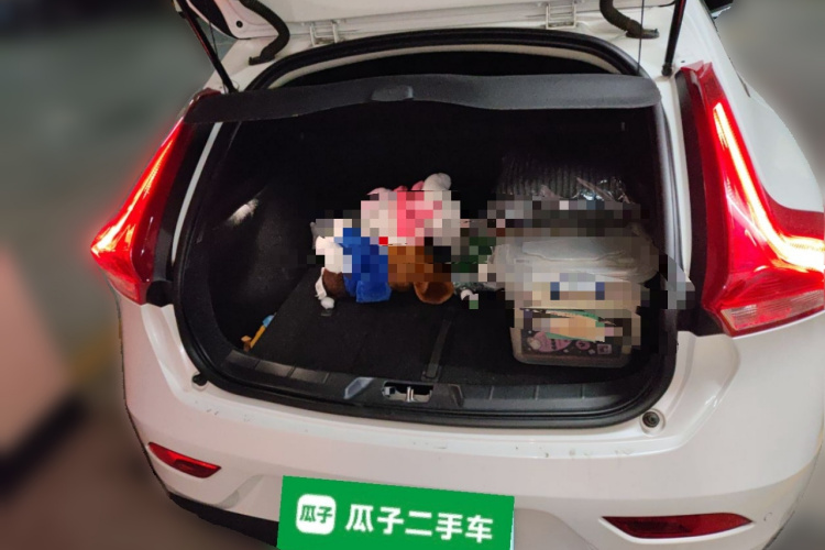 沃尔沃V40 2017款 T3 智逸版中控内饰23