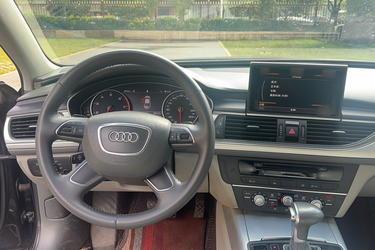 奥迪A6L 2015款 TFSI 百万纪念智领型中控内饰7003