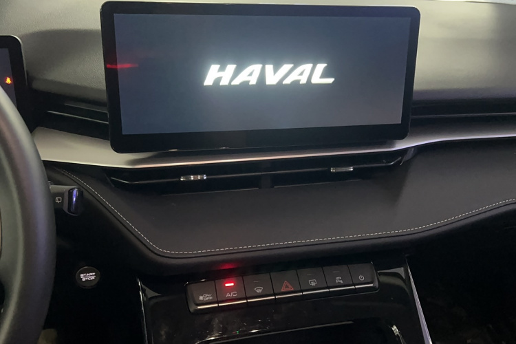 哈弗H6 2022款 第三代 1.5T 自动两驱Max局部细节16