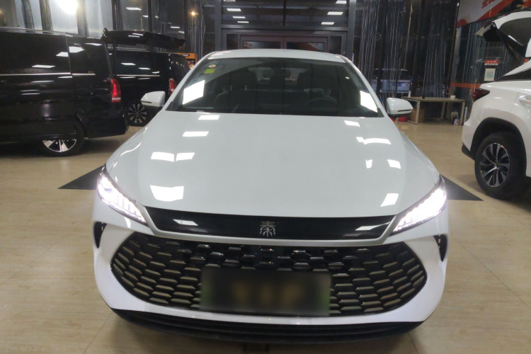 比亚迪 秦PLUS 2025款 DM-i 智驾版 128KM进取型车身外观6001