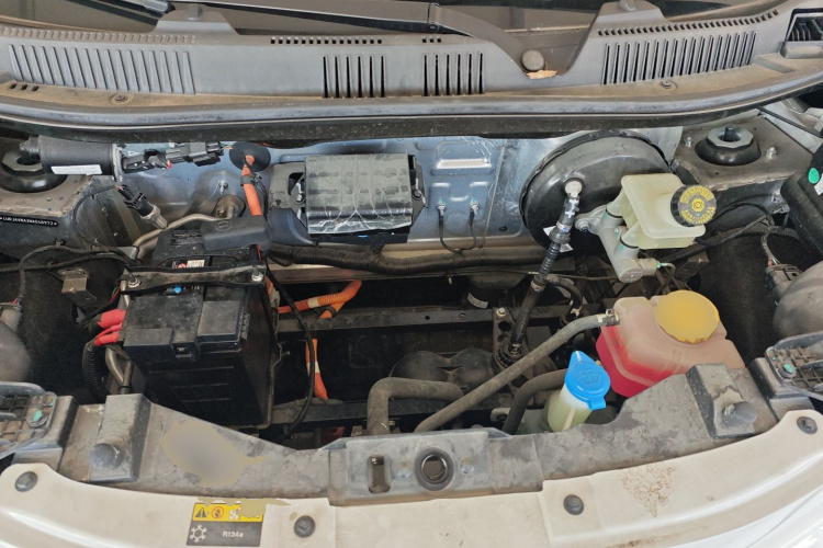 奇瑞 小蚂蚁 2022款 甜粉款 半糖版 磷酸铁锂 30kW 301km局部细节24