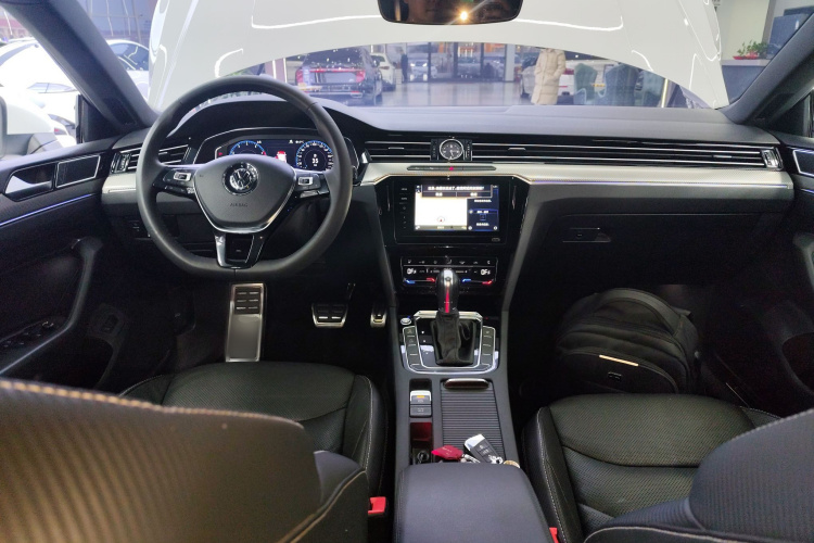 一汽-大众CC 2020款 330TSI 魅颜版 国VI中控内饰12