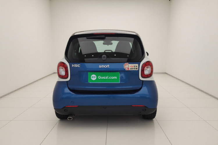 smart fortwo 2016款 0.9T 66千瓦硬顶极致版车身外观6