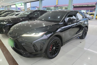 丰田 威飒 2022款 双擎 2.5L CVT两驱尊贵版