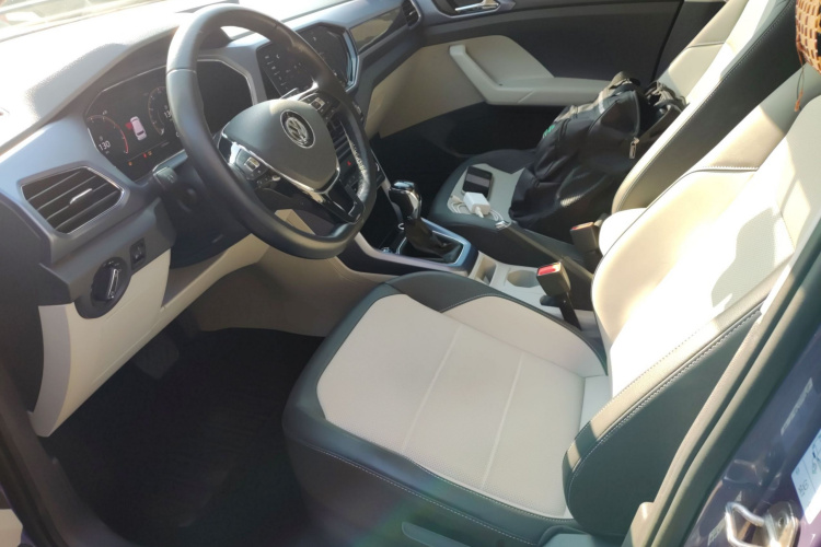 大众 途铠 2019款 280TSI DSG豪华版中控内饰19