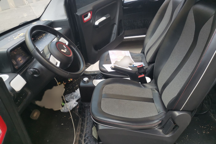 五菱汽车 宏光MINIEV 2022款 GAMEBOY 200km 玩咖款 磷酸铁锂局部细节19