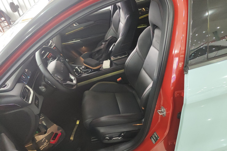 领克03 2019款 1.5TD DCT劲Pro版 国VI中控内饰19