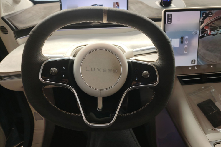 鸿蒙智行 智界R7 2024款 纯电 736km UItra中控内饰13