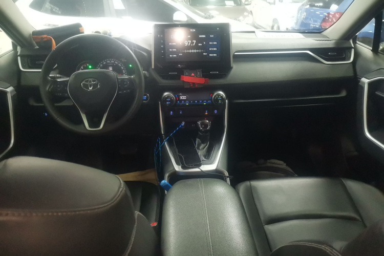 丰田 RAV4荣放 2020款 2.0L CVT两驱风尚PLUS版中控内饰7002