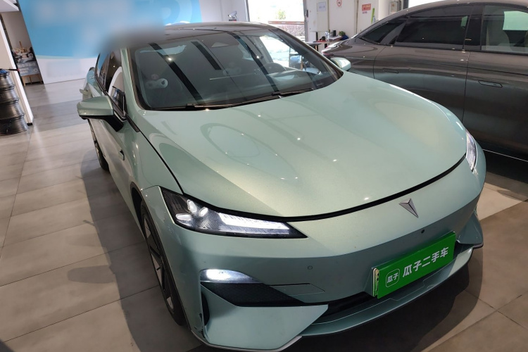 深蓝汽车 深蓝SL03 2024款 530Max纯电版车身外观3