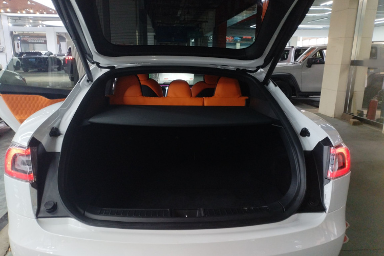 特斯拉 Model S 2020款 长续航升级版机舱底盘23