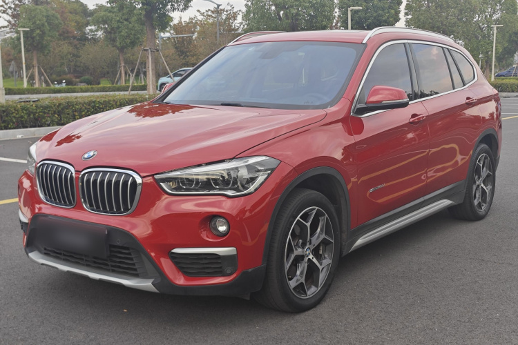 宝马X1 2016款 sDrive18Li 豪华型车身外观1