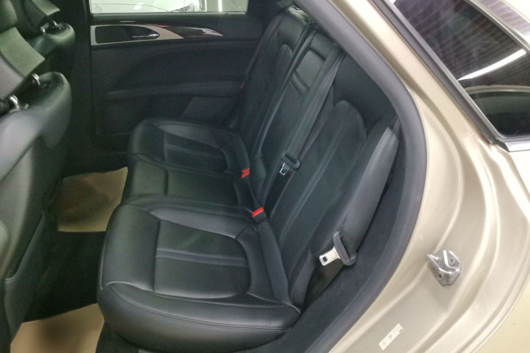 林肯MKZ 2017款 2.0T 尊享版中控内饰7001
