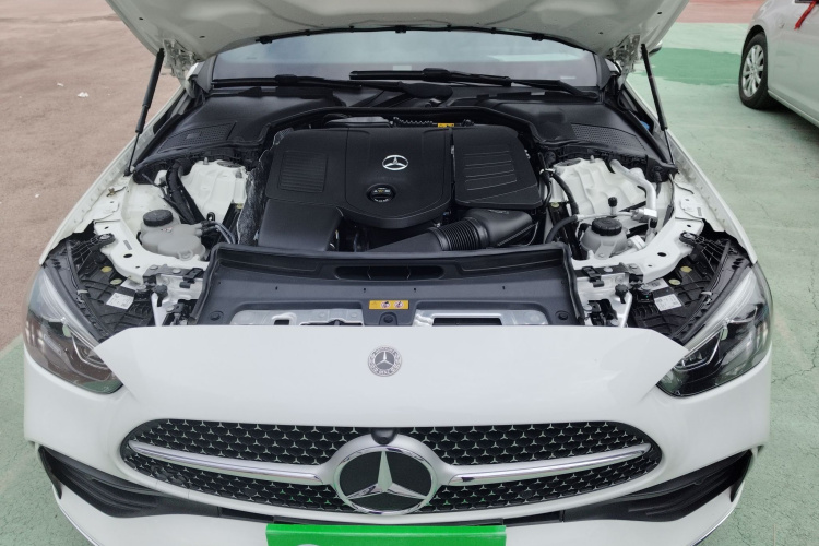 奔驰C级 2022款 改款 C 260 L 运动版局部细节24