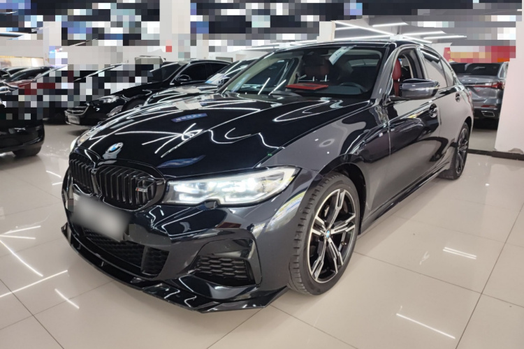 宝马3系 2022款 改款 325i M运动套装车身外观1