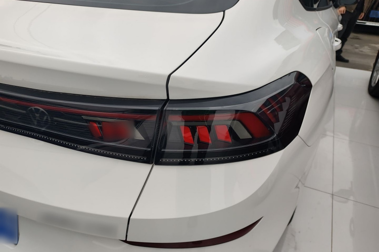 大众 2023款 凌渡L 280TSI DSG炫辣版车身外观6002