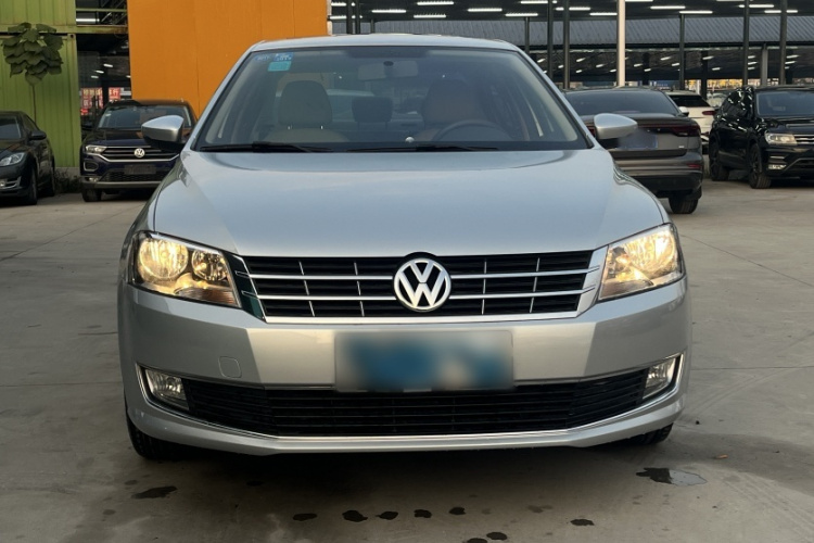 大众 朗逸 2013款 改款 1.4TSI DSG舒适版车身外观6002