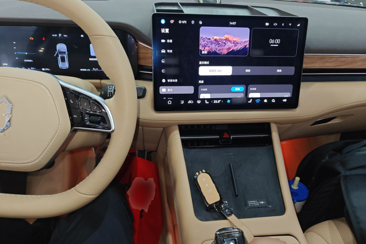 鸿蒙智行 问界M7 2024款 1.5T 智驾四驱Max版 5座中控内饰12