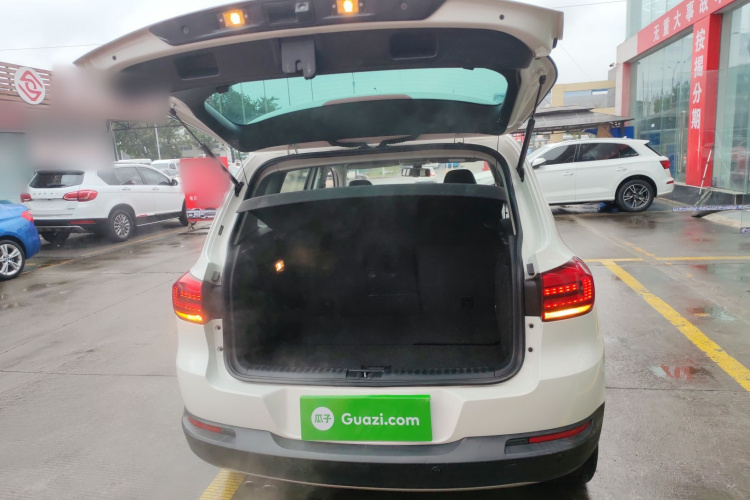 大众 途观 2015款 1.8TSI 自动两驱豪华型机舱底盘23