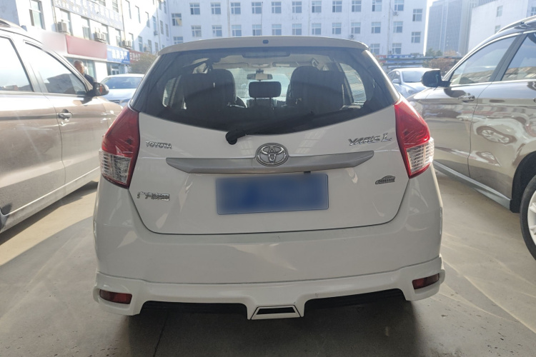 丰田 YARiS L 致炫 2016款 1.5E 自动劲速版车身外观6
