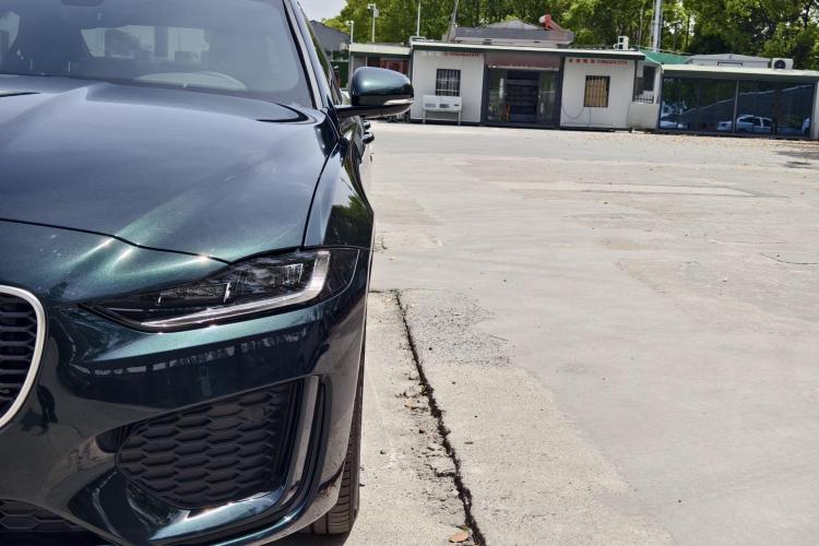 捷豹XEL 2024款 2.0T 250PS R-DYNAMIC S进取运动版车身外观6009