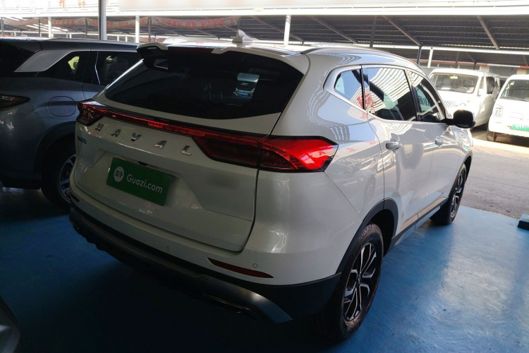 哈弗H6 2023款 国潮版 1.5T 自动都市版车身外观7