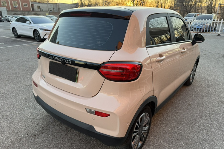 零跑汽车 零跑T03 2021款 400豪华版车身外观6004