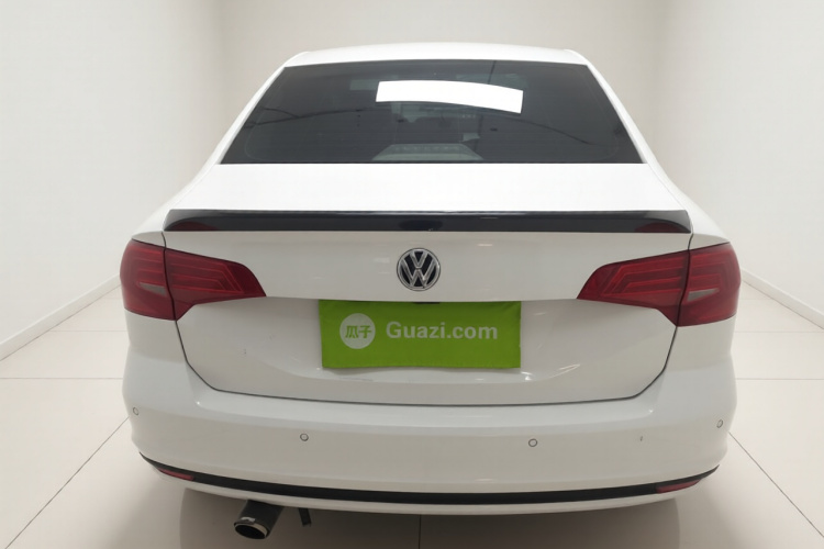 大众 2019款 宝来·传奇 1.5L 自动时尚型 国V车身外观6