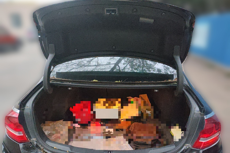 别克 君越 2016款 改款 28T 精英型中控内饰23