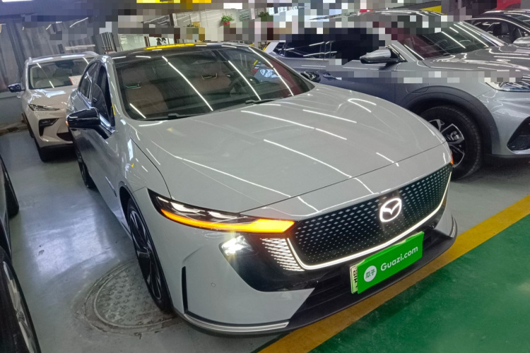 马自达EZ-6 2024款 纯电600智尊版车身外观3