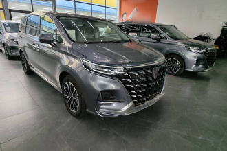 荣威iMAX8 2023款 400TGI 舒享版