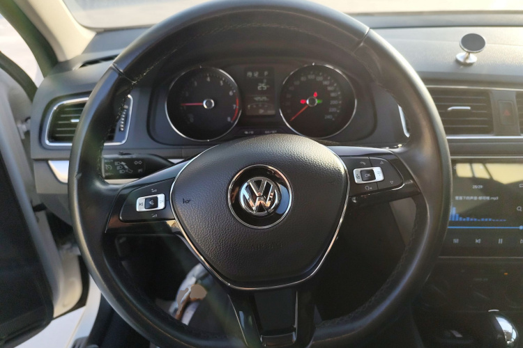 大众 朗逸 2017款 1.6L 自动舒适版中控内饰13