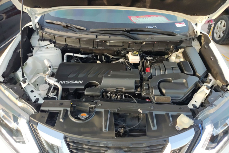 日产 奇骏 2021款 2.0L CVT 2WD XL Premium智联尊享版机舱底盘24