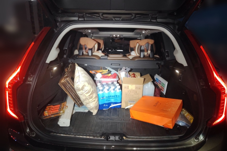 沃尔沃XC90 2019款 T6 智逸版 7座 国VI中控内饰23