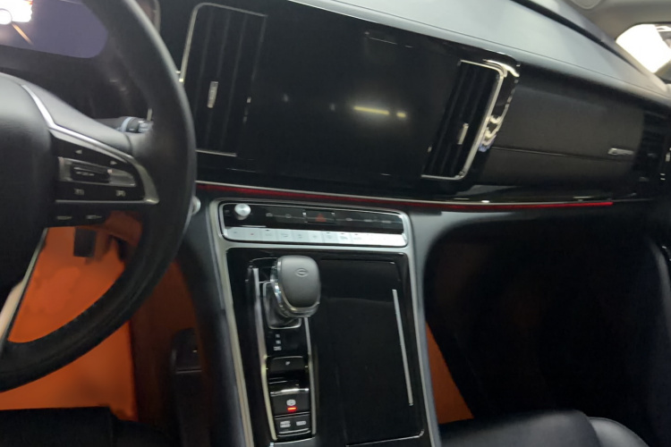 广汽传祺 传祺M8 2023款 领秀系列 390T 尊贵版局部细节16