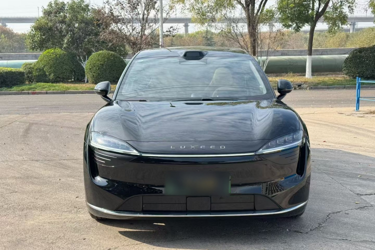 鸿蒙智行 智界R7 2024款 纯电 736km UItra车身外观6002